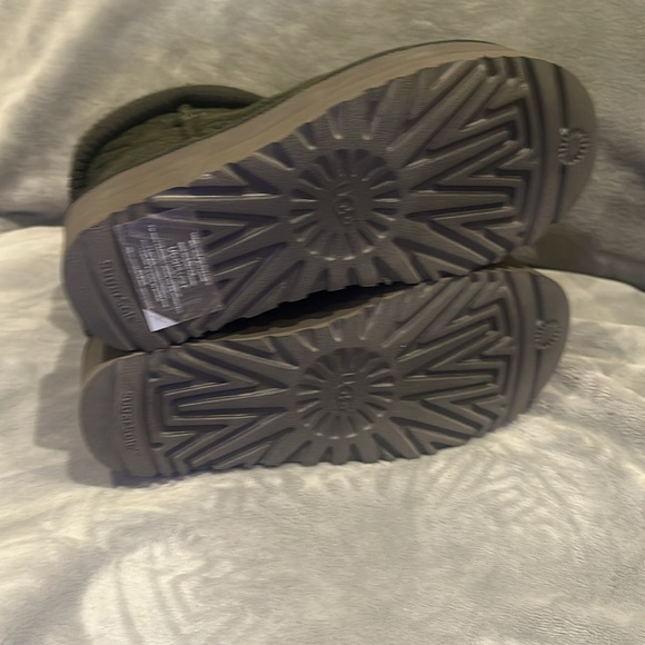 UGG CLASSIC MINI PLATFORM FELTED FOREST NIGHT SHEEPSKIN - Picture 6 of 7